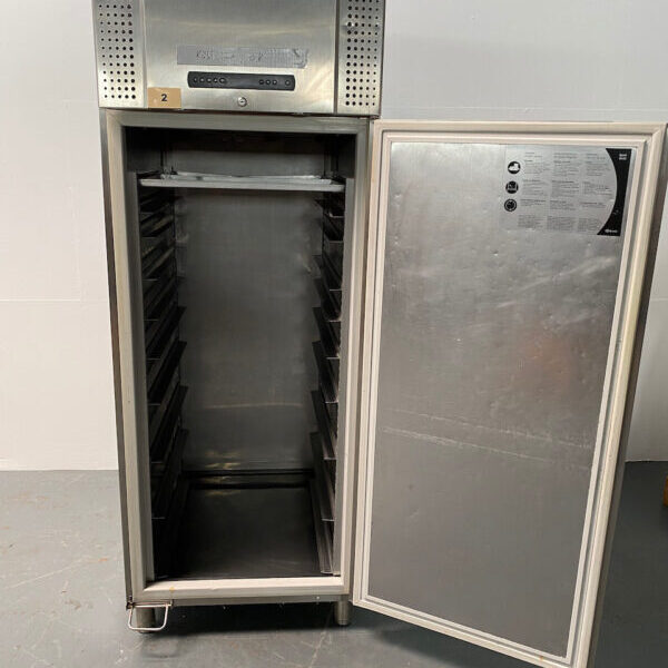 Refrigeration equipment